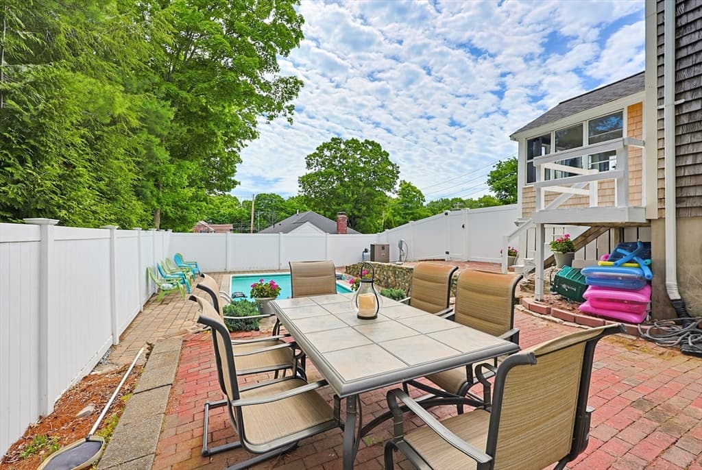 15 Calvin Road, North Attleboro MA 02760 photo 5