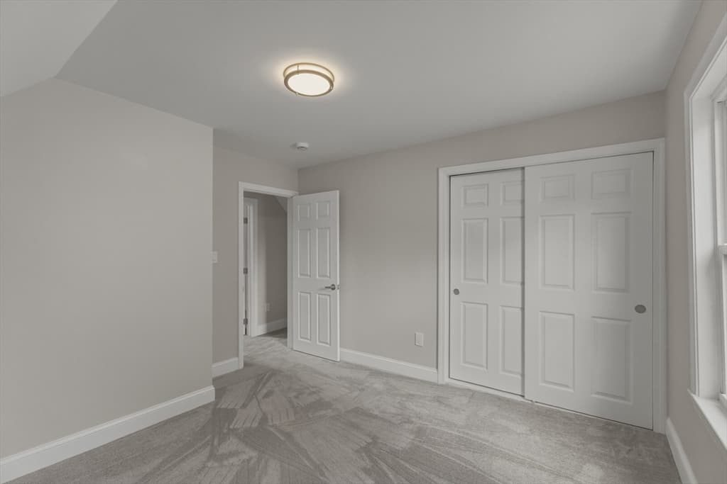 12 L St, Lowell MA 01850 photo 13