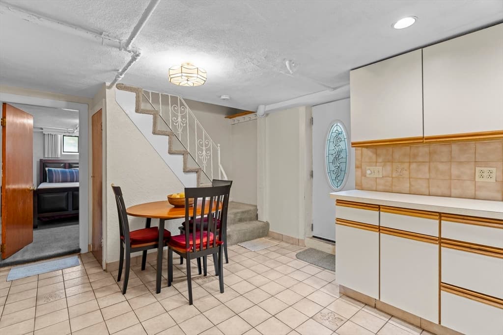 96 Loring Ave, Winchester MA 01890 photo 17