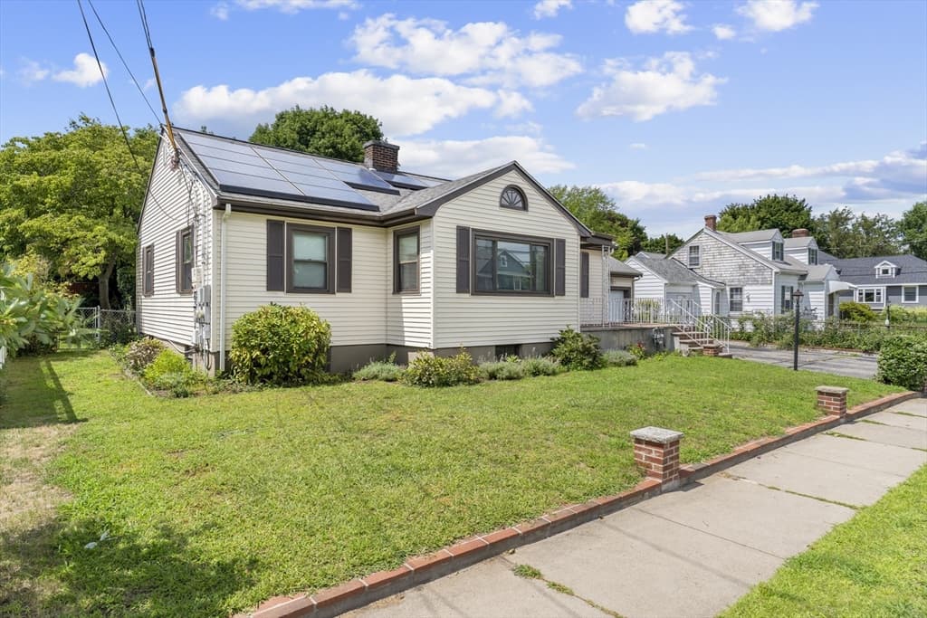 96 Loring Ave, Winchester MA 01890