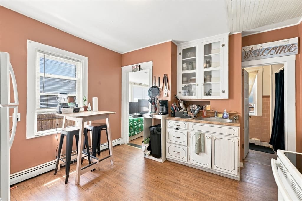 35 Birch St, Quincy MA 02171 photo 3
