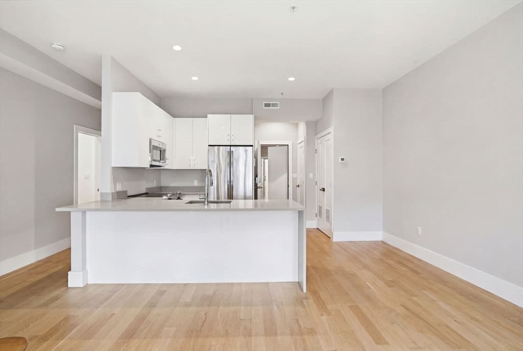 717 Centre Street, Boston MA 02130 photo 12