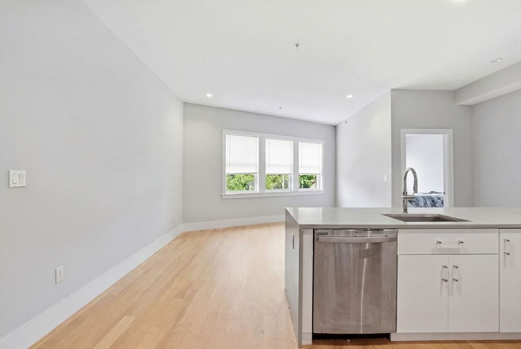 717 Centre Street, Boston MA 02130 photo 10
