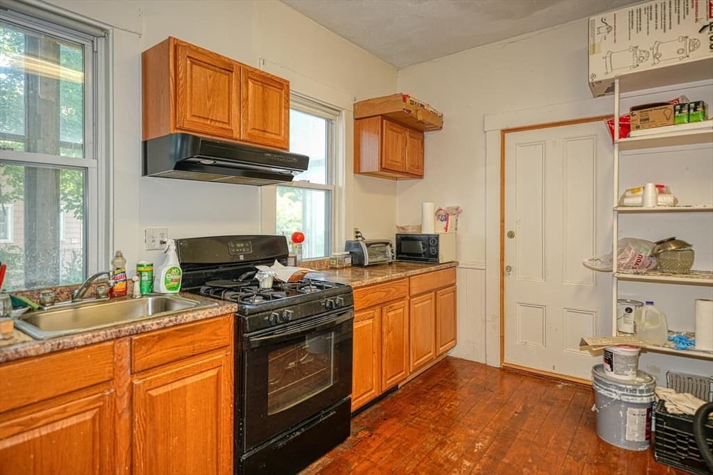7 Prospect St, Woburn MA 01801 photo 34