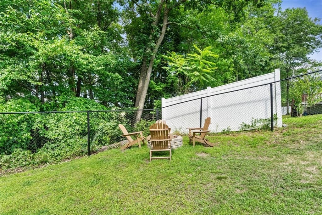 21 Fyrbeck Ave, Shrewsbury MA 01545 photo 36