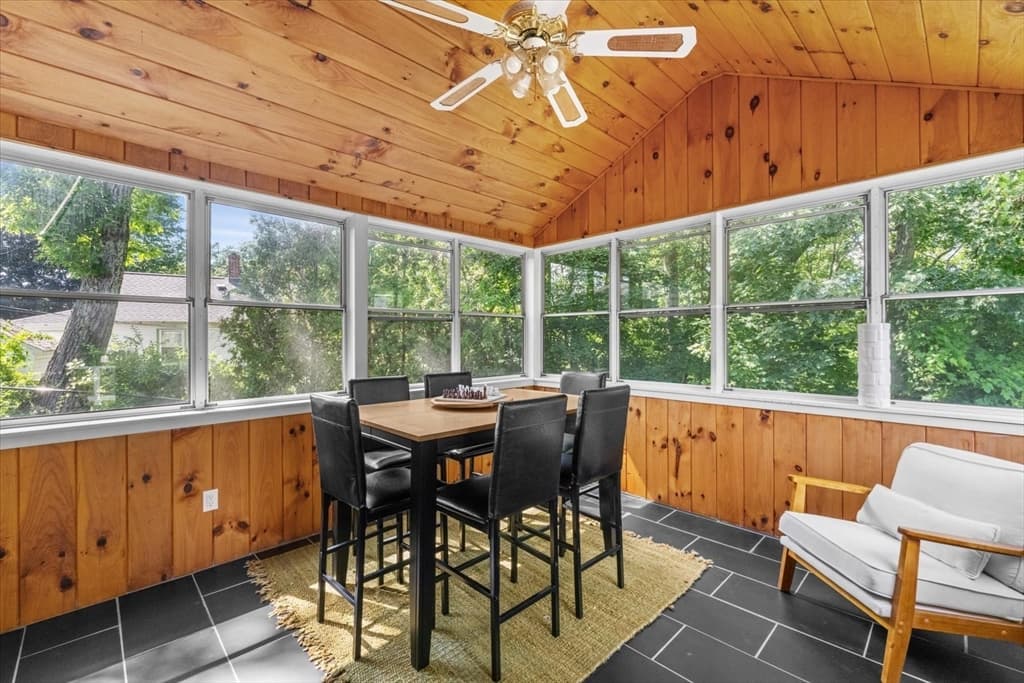 21 Fyrbeck Ave, Shrewsbury MA 01545 photo 10