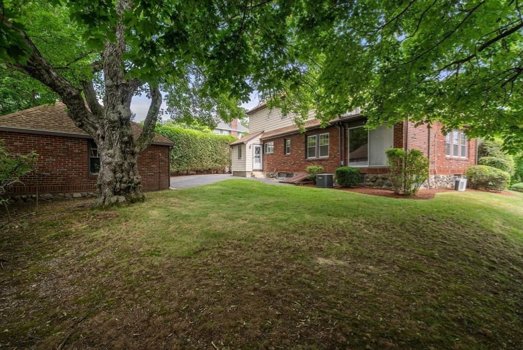 16 Douglas Road, Belmont MA 02478 photo 22