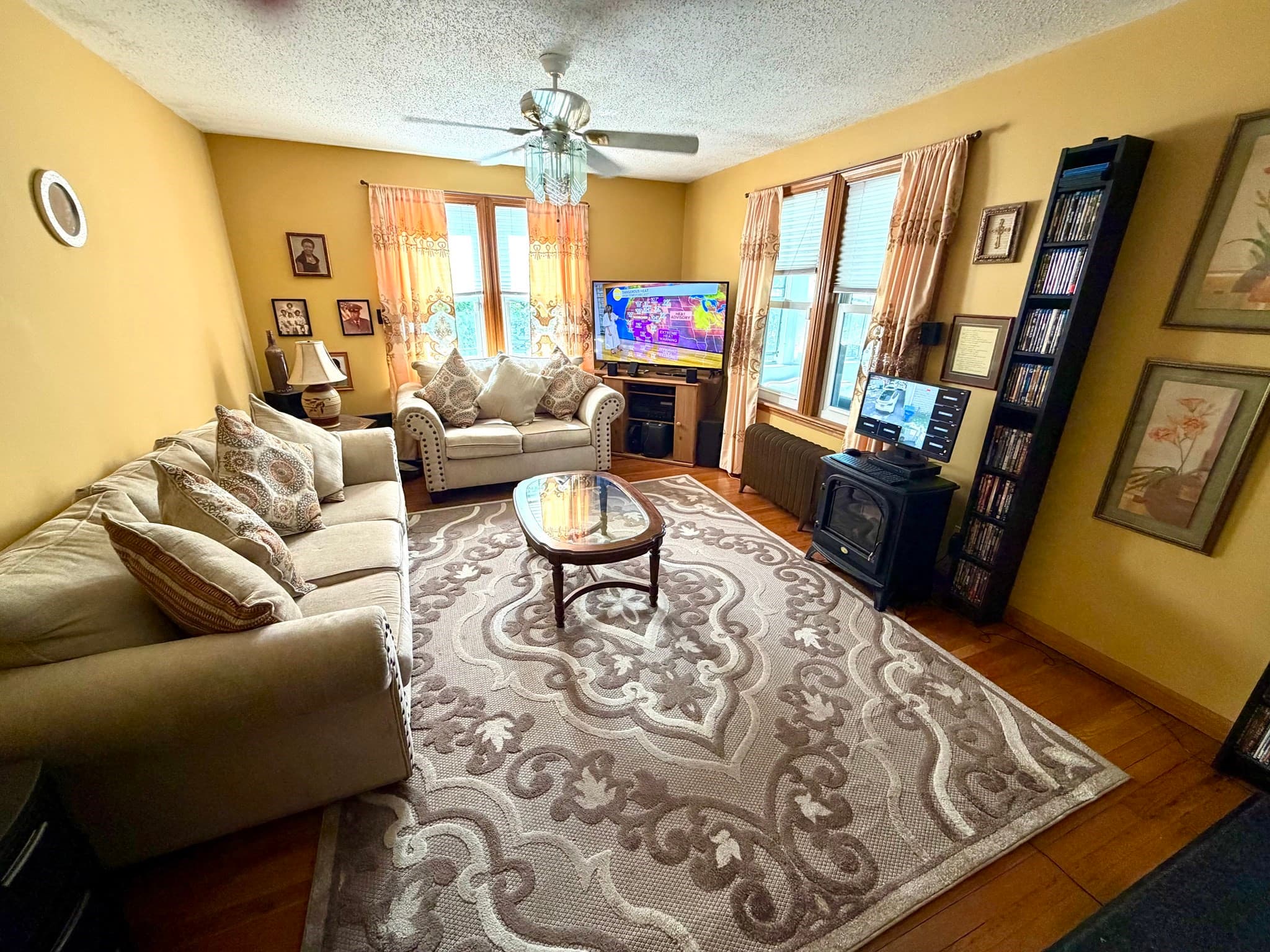 Single Family Residence at 87 Hamburg, Springfield MA 01107, Springfield, photo 5 of 15