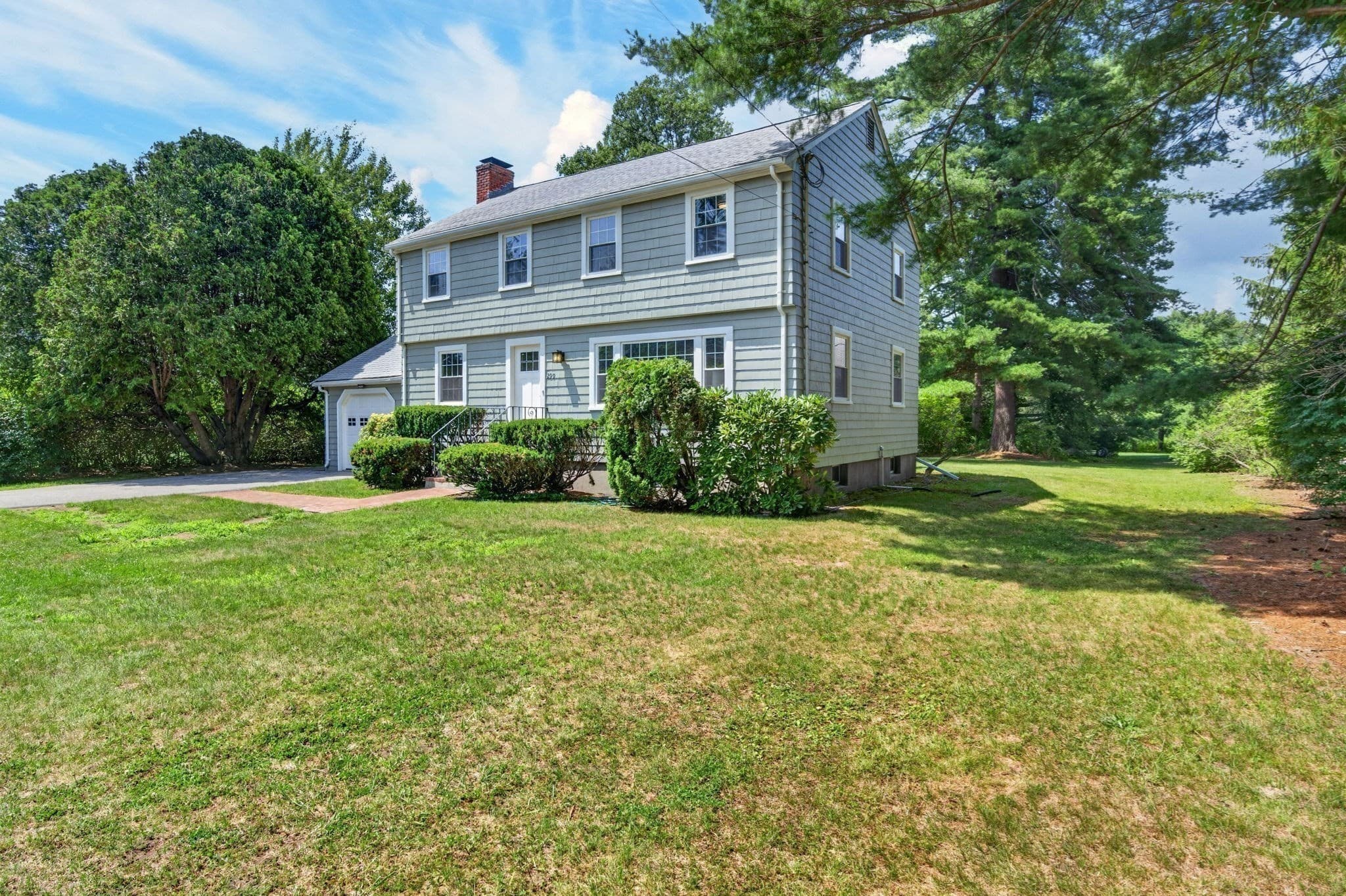 Single Family Residence at 299 Concord Rd, Bedford MA 01730, photo 2 of 38