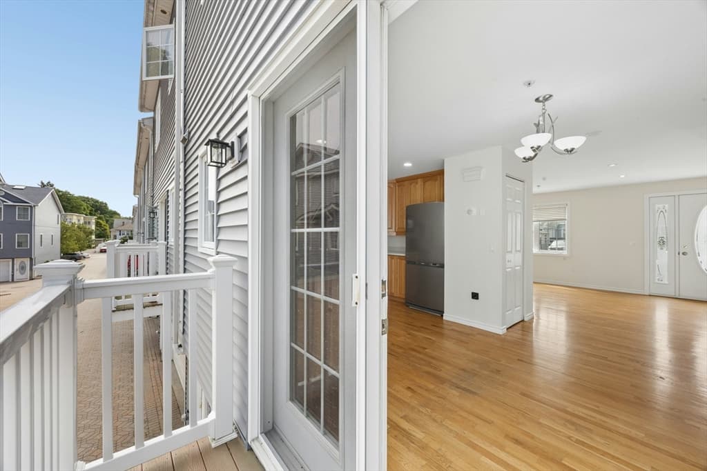 40 Myrtle Street # 3, Waltham MA 02453 photo 23