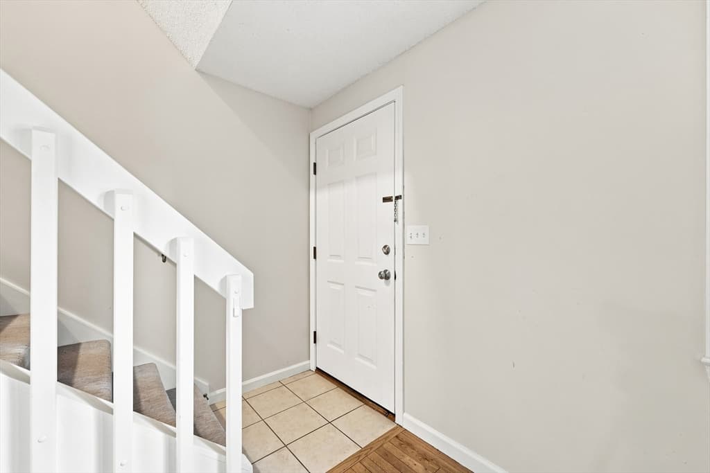 720 Russell Rd # C, Westfield MA 01085 photo 5