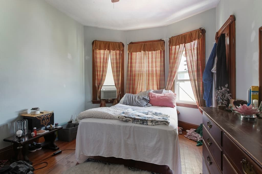 618 Summer St, New Bedford MA 02746 photo 15