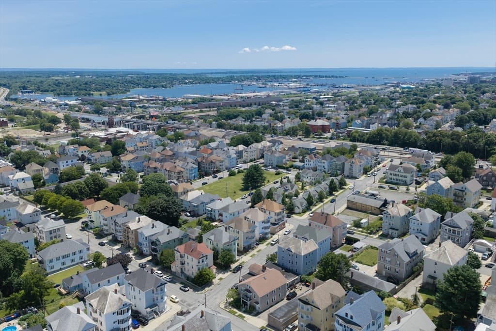 618 Summer St, New Bedford MA 02746 photo 40