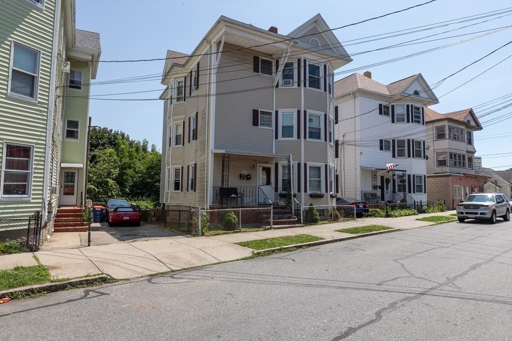 618 Summer St, New Bedford MA 02746 photo 35