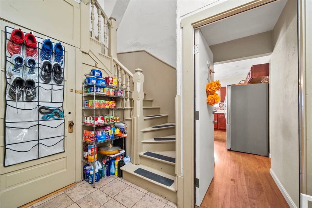 254-256 E Eagle St, Boston MA 02128 photo 19