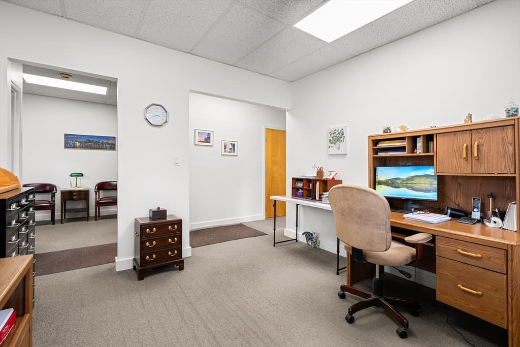 1074 Massachusetts Ave, Arlington MA 02476 photo 13