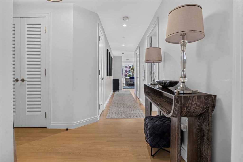 135 Seaport Blvd # 2007, Boston MA 02210 photo 20