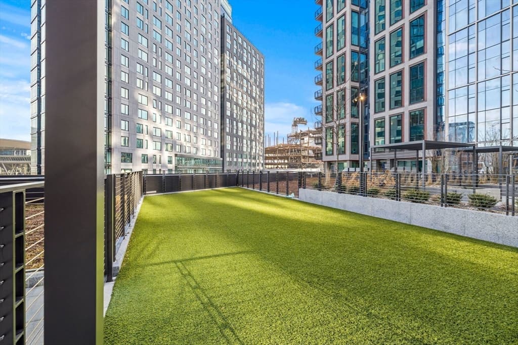 135 Seaport Blvd # 2007, Boston MA 02210 photo 30