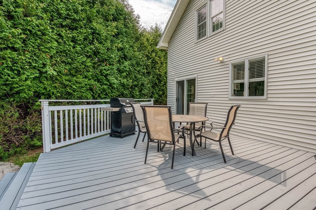 85 Lincoln Rd, Walpole MA 02081 photo 29