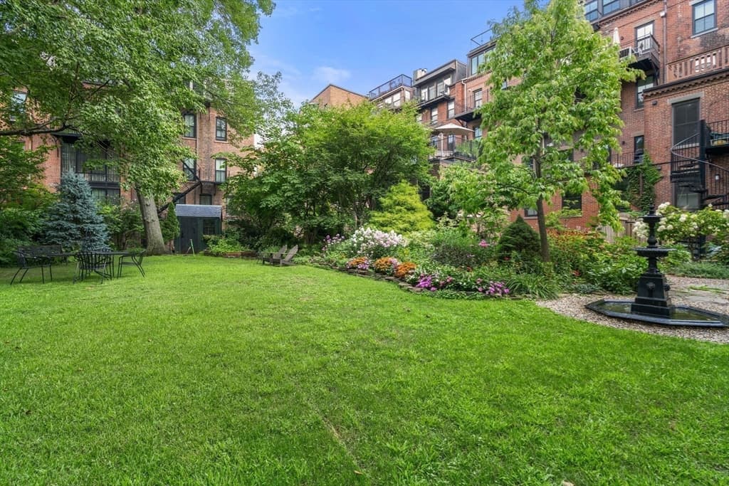 8 Dartmouth Street # 5, Boston MA 02116 photo 17