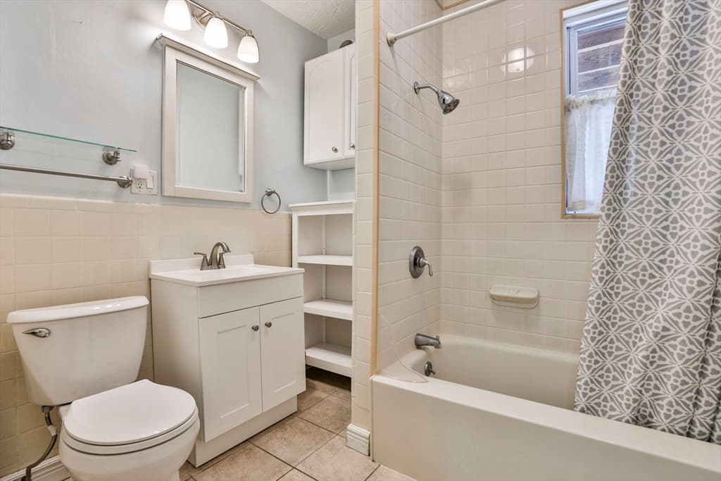 238 Poplar St # 2, Boston MA 02131 photo 12