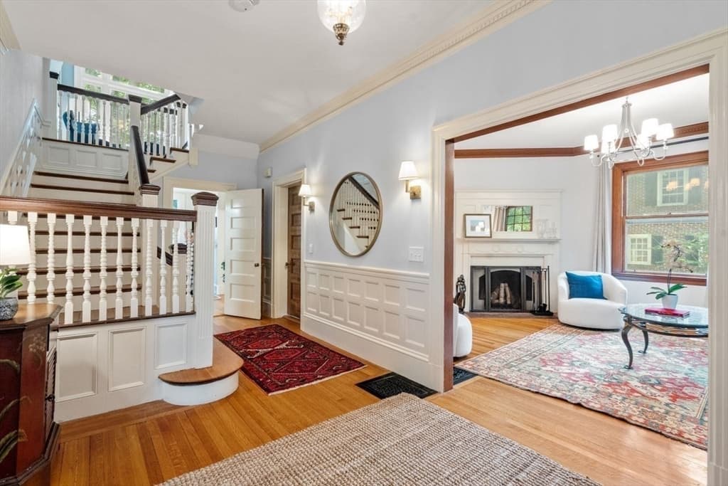 292 Clinton Rd, Brookline MA 02445 photo 6