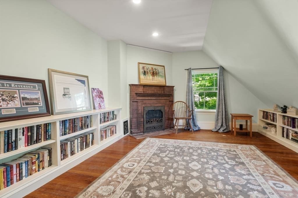 292 Clinton Rd, Brookline MA 02445 photo 22