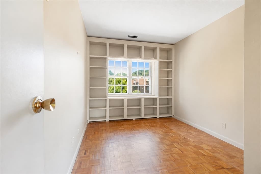 173 Lake Shore Rd # 3, Boston MA 02135 photo 22