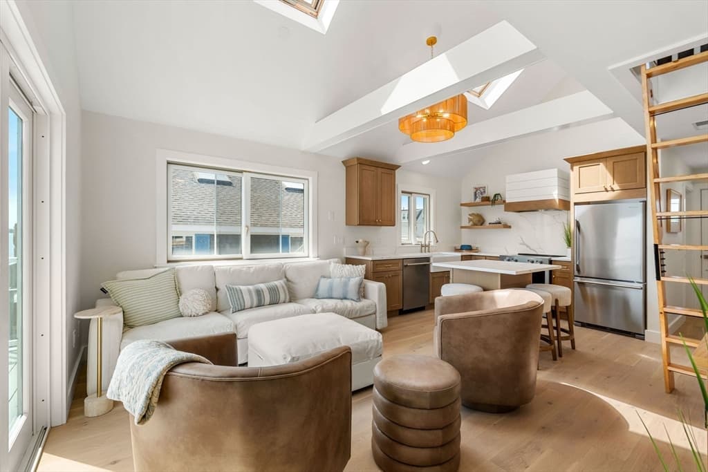 4 Union Ave, Mattapoisett MA 02739 photo 15