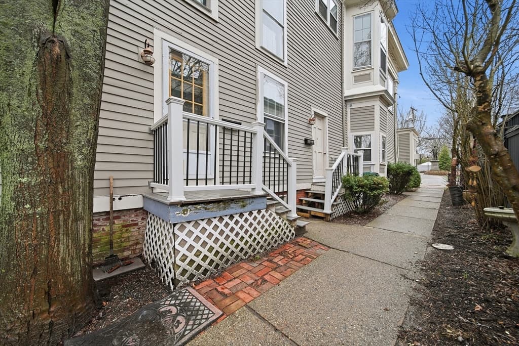 68 Pleasant St # 3, Newburyport MA 01950 photo 18