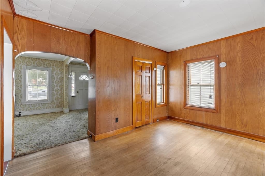 160 Hampshire St, Lowell MA 01850 photo 31