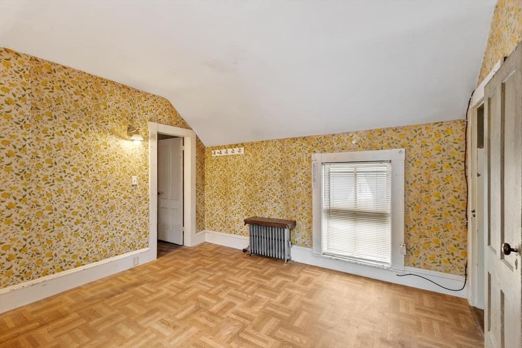 160 Hampshire St, Lowell MA 01850 photo 21
