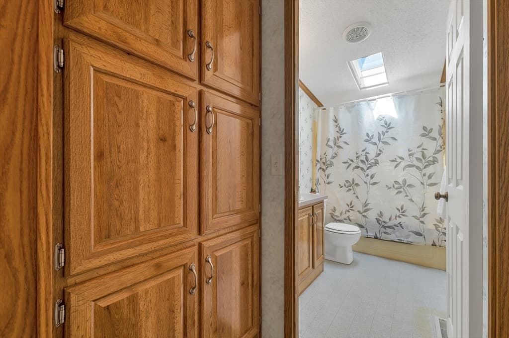 7 Cammett Drive, Raymond NH 03077 photo 26