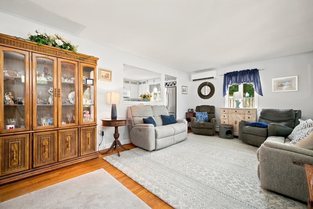 30 Crocker Rd, Falmouth MA 02536 photo 5