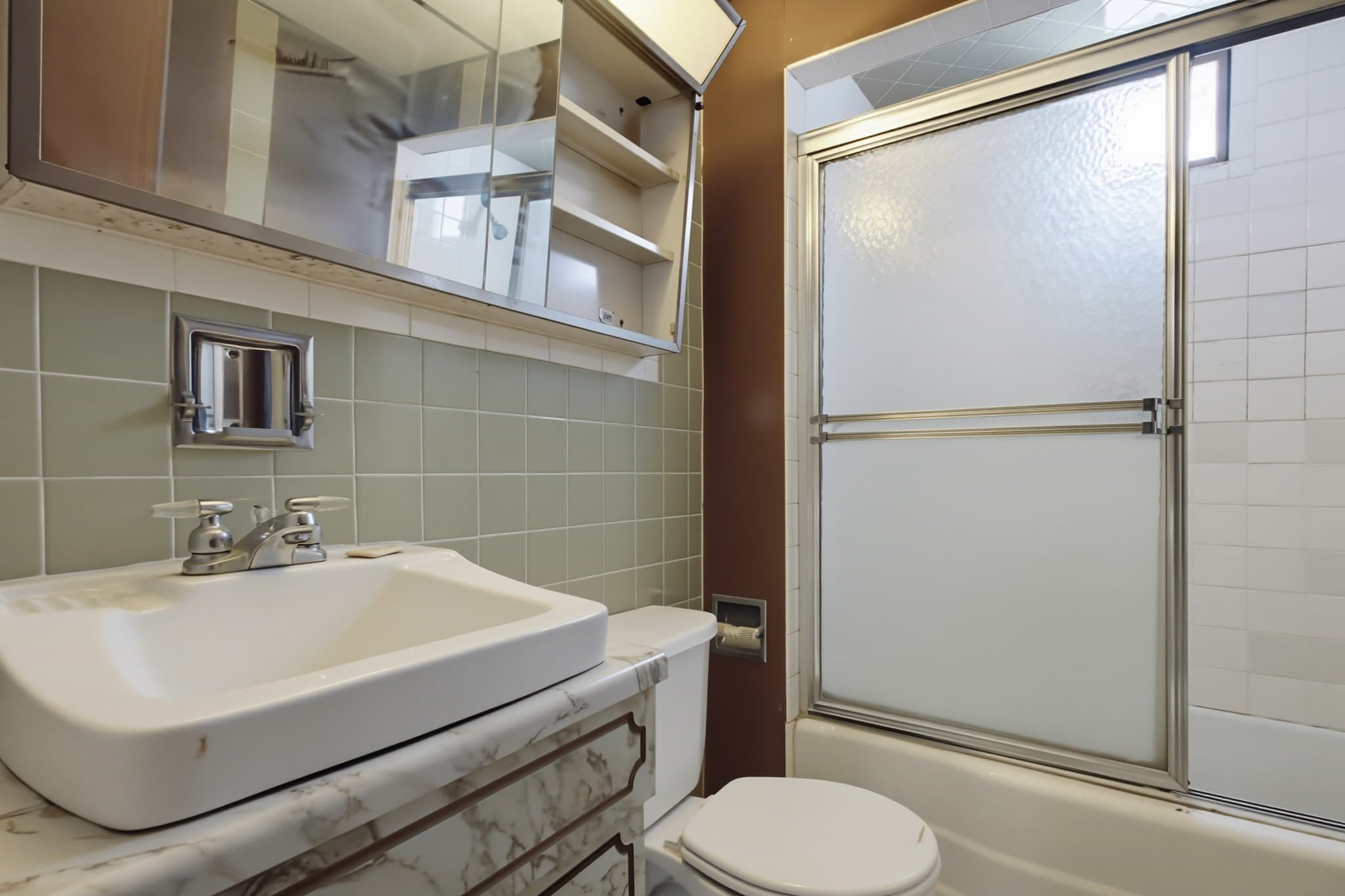 3 Family at 259 Havre St, Boston MA 02128, Boston, photo 17 of 37