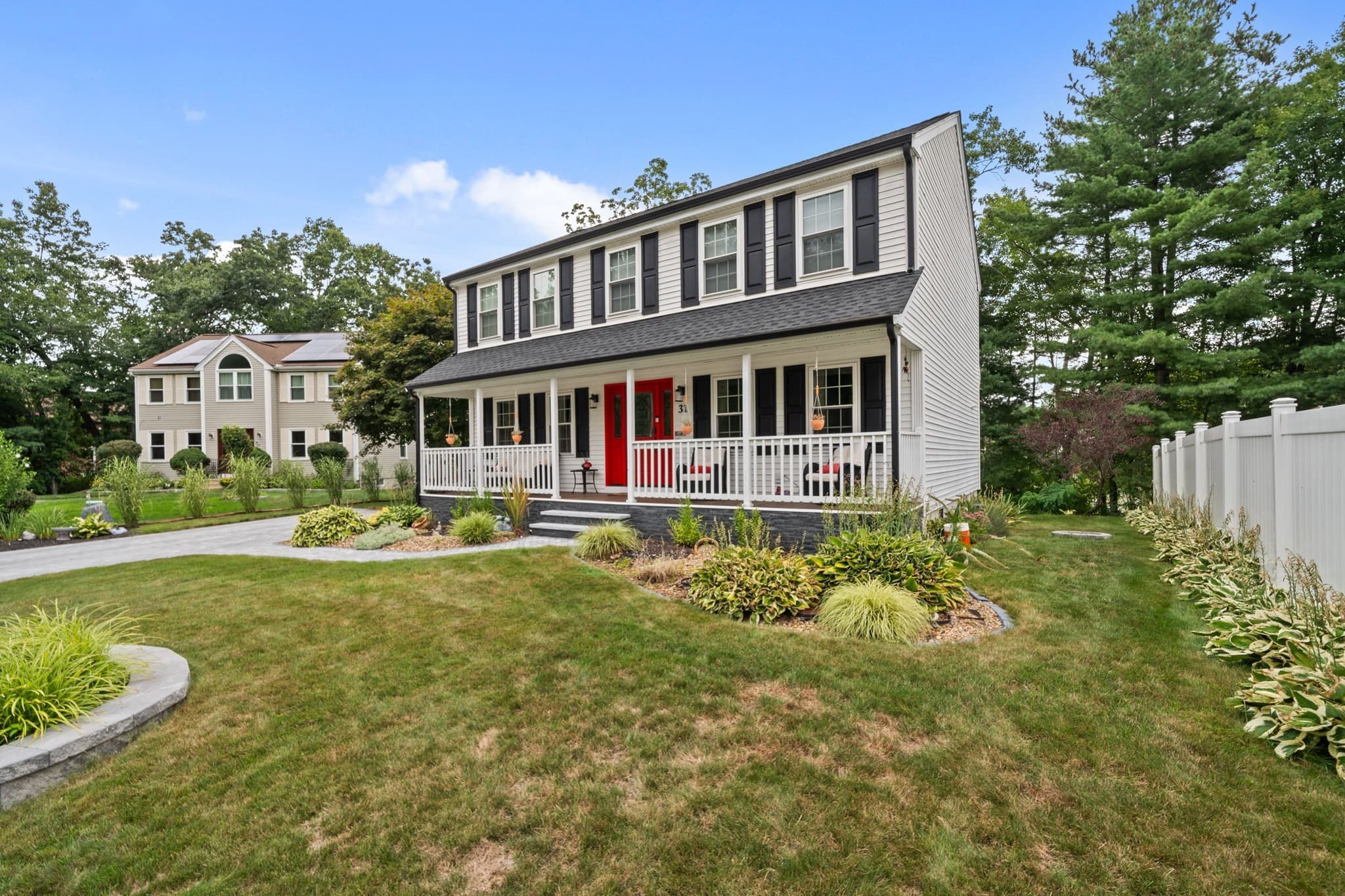 Single Family Residence at 31 Lauren Way, Lowell MA 01854, photo 4 of 36