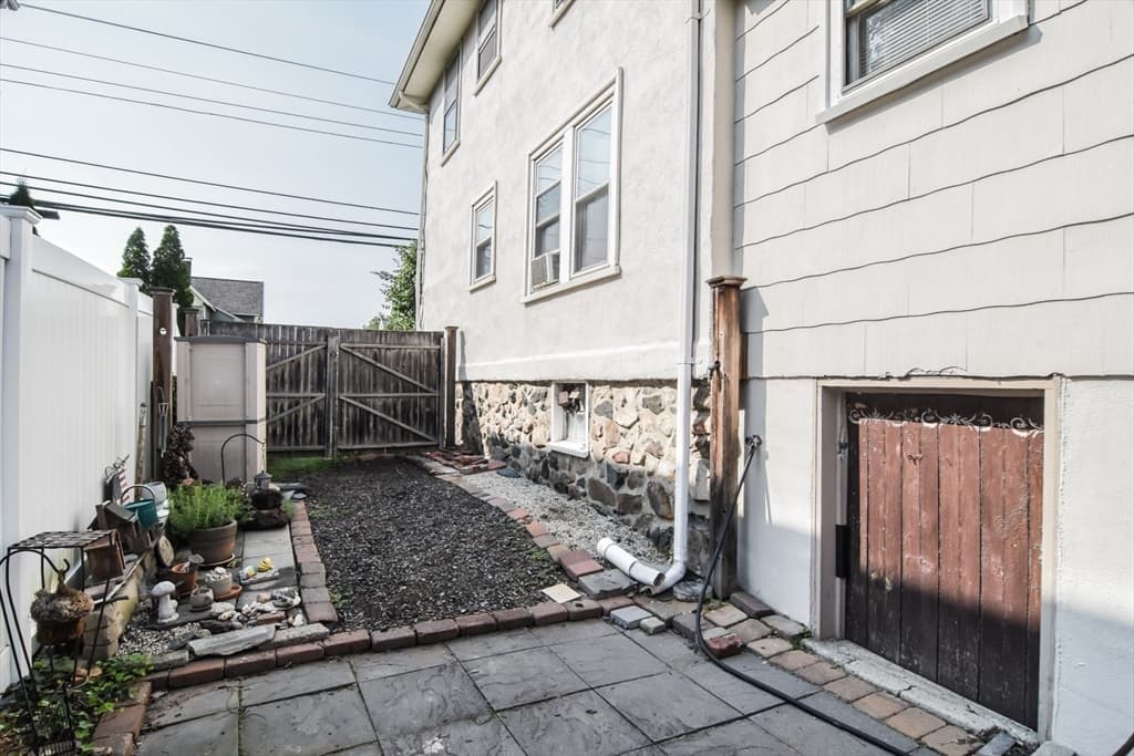 140 Mendon St, Hopedale MA 01747 photo 38