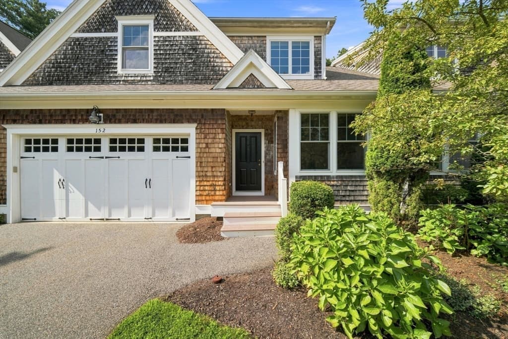 152 Spring Meadow Ln # 152, Hanover MA 02339