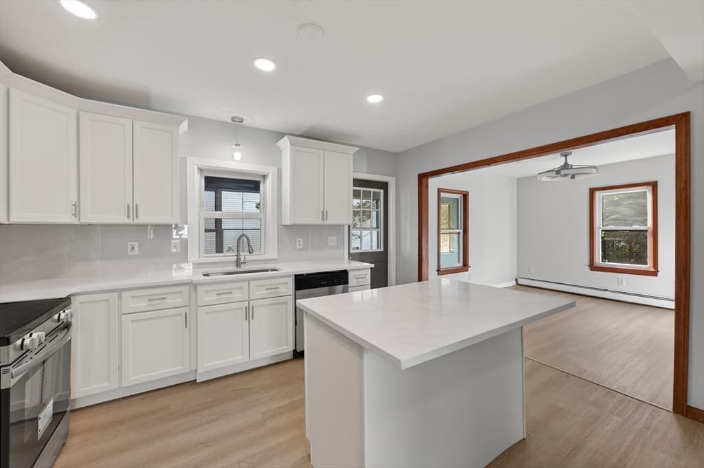 13 Goddard St, Webster MA 01570 photo 10