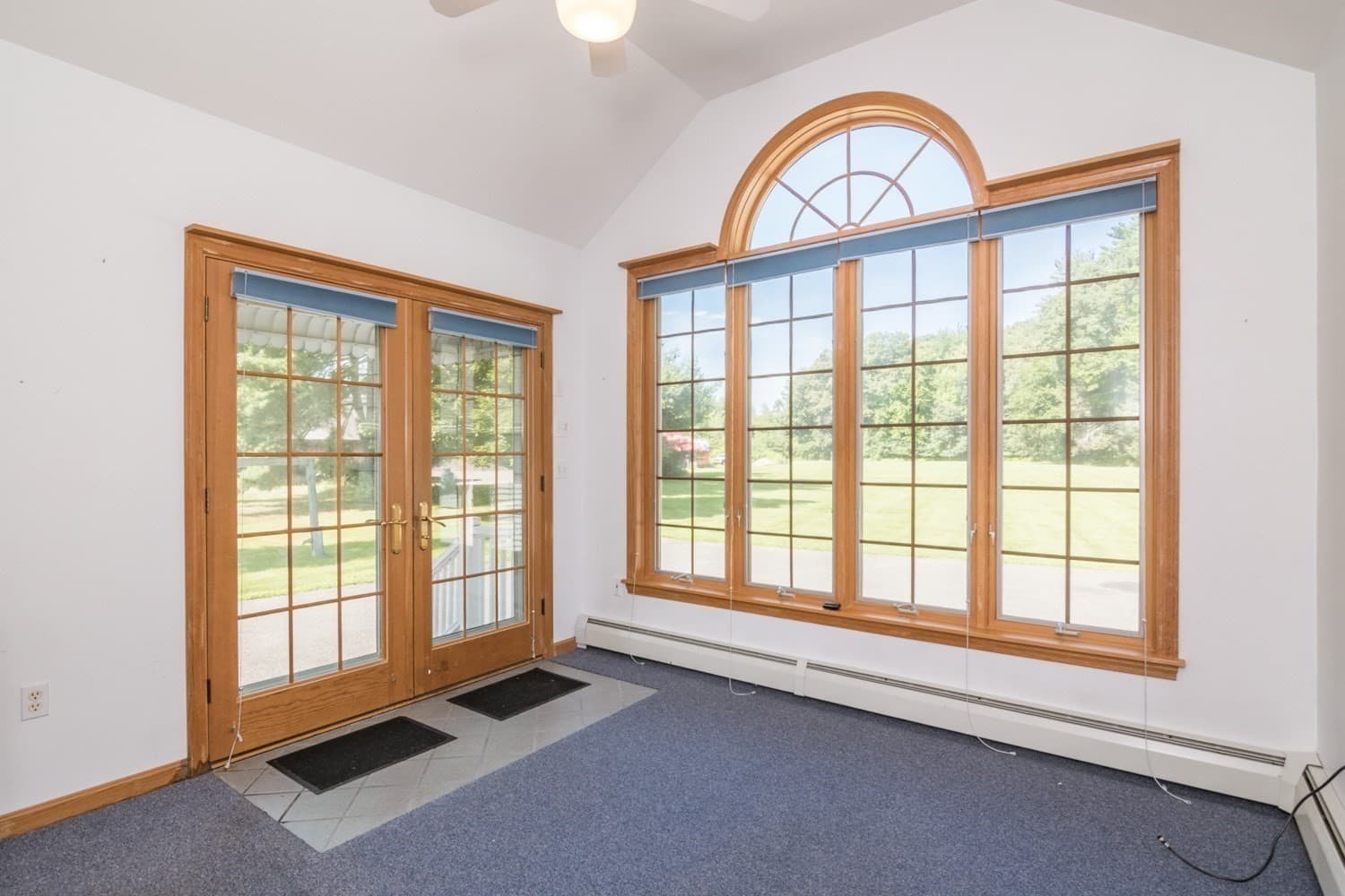 Single Family Residence at 71 West St, Hatfield MA 01088, Hatfield, photo 5 of 37