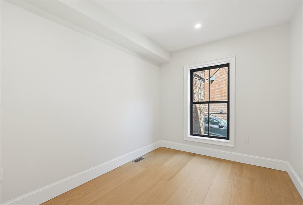 667 Tremont Street # A, Boston MA 02118 photo 22
