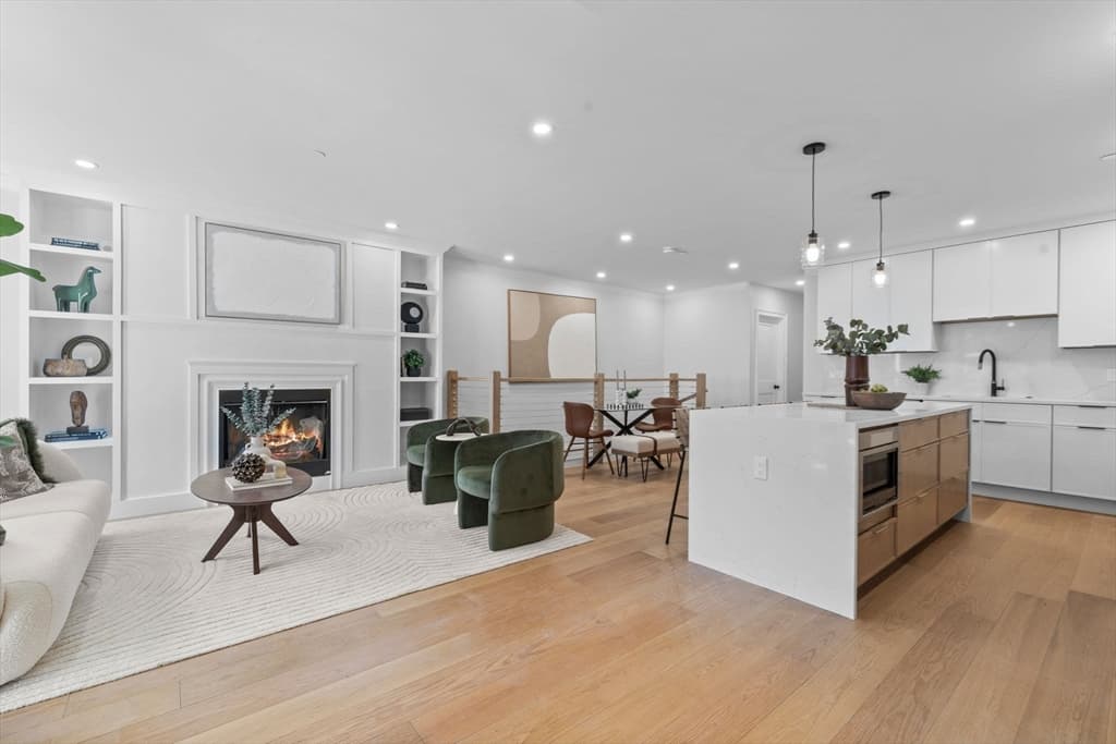 667 Tremont Street # A, Boston MA 02118 photo 8