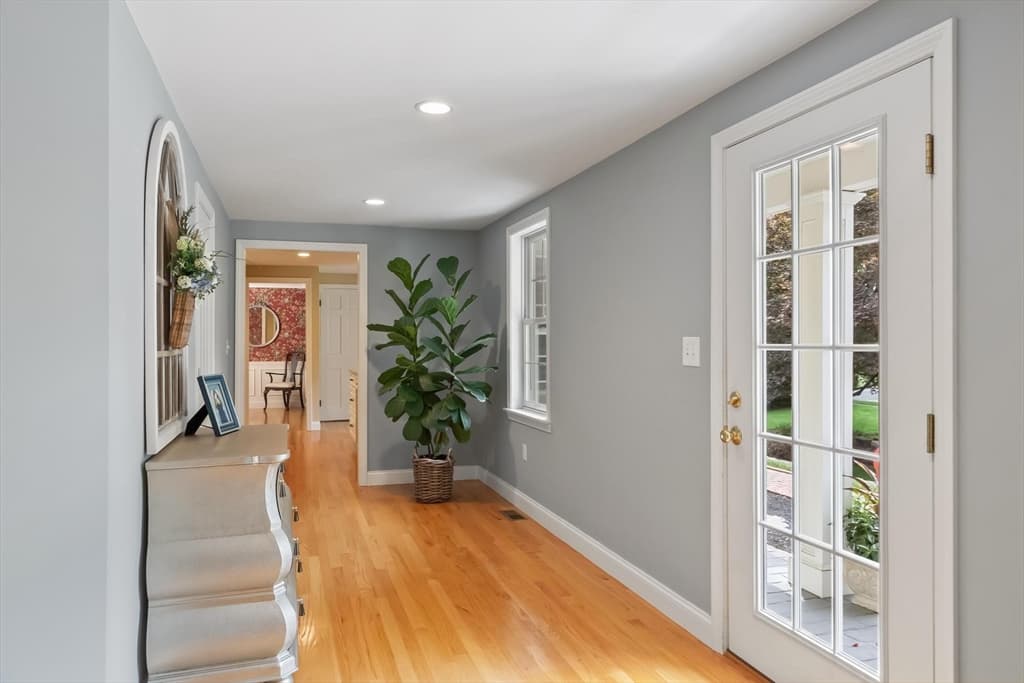 Single Family Residence at 17 Townsend Road, Lynnfield MA 01940, Lynnfield, photo 20 of 42
