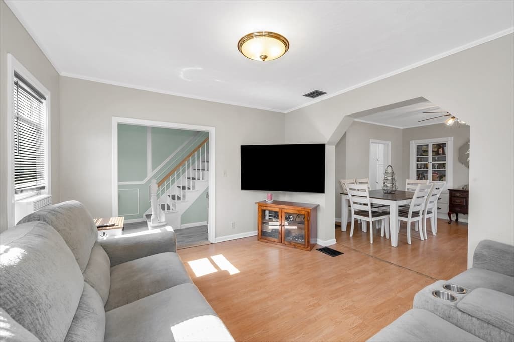 9 Cottage Street, Dracut MA 01826 photo 7
