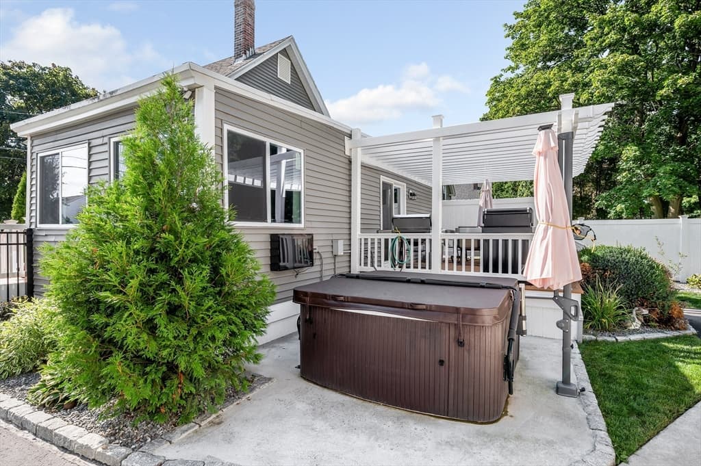 9 Cottage Street, Dracut MA 01826 photo 34