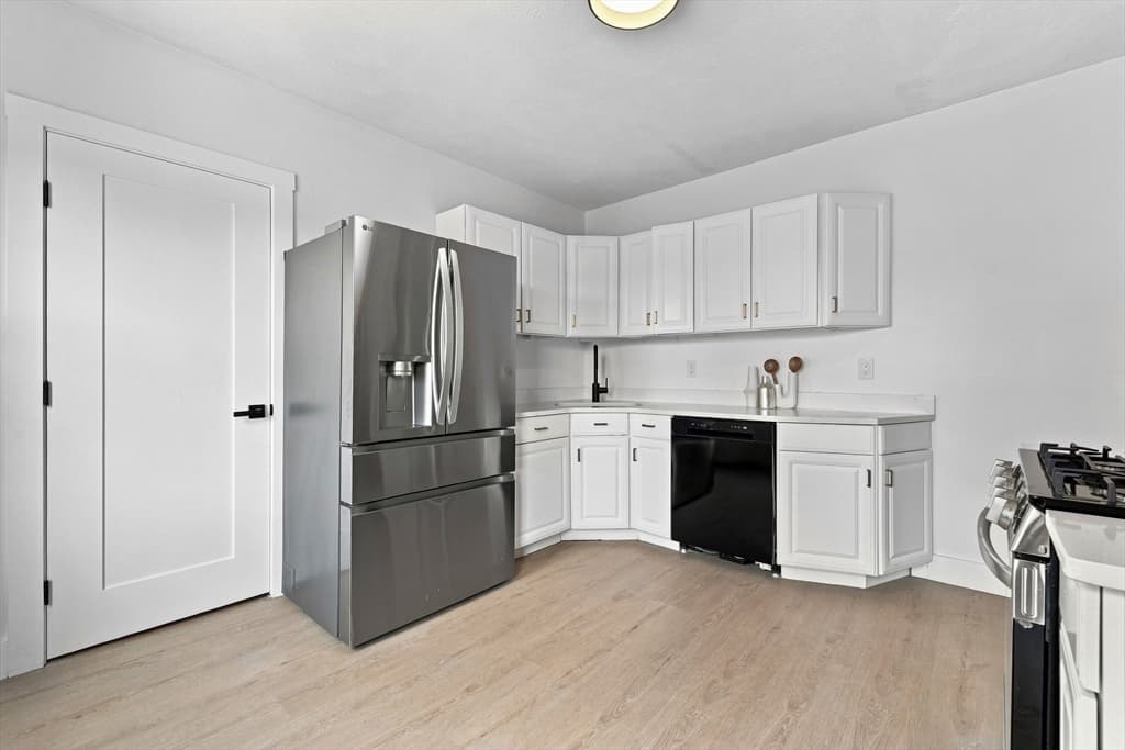 54-56 Alden, Revere MA 02151 photo 16