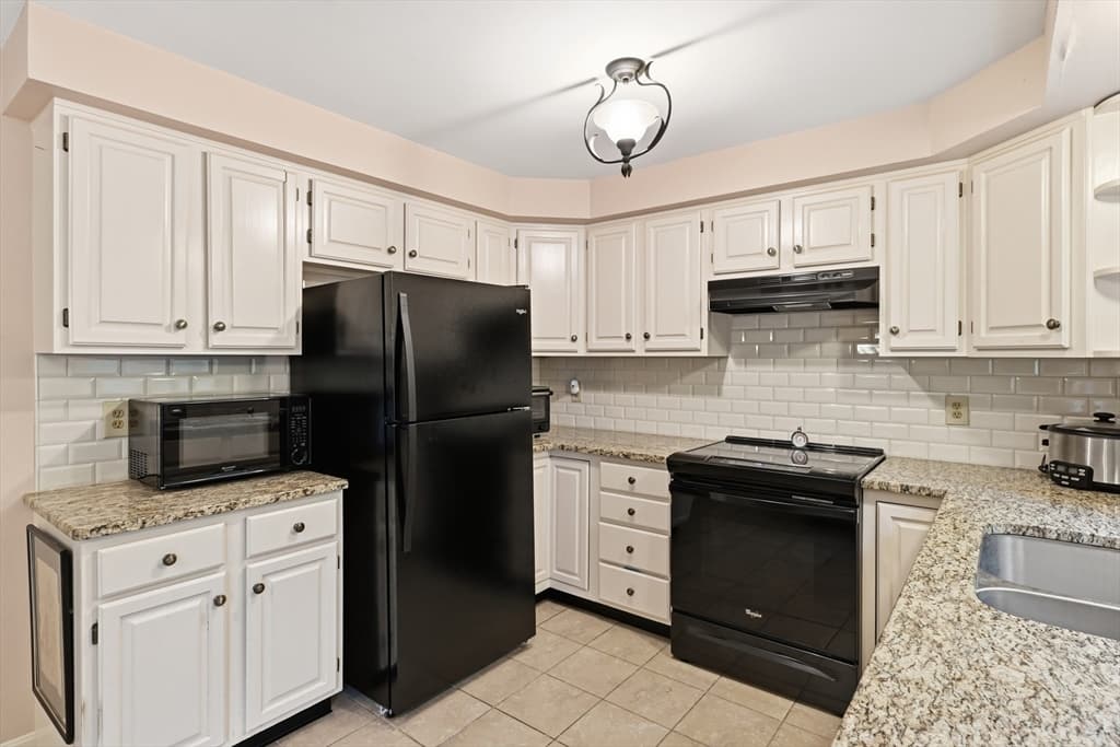 14 Florence Rd, Easthampton MA 01027 photo 17
