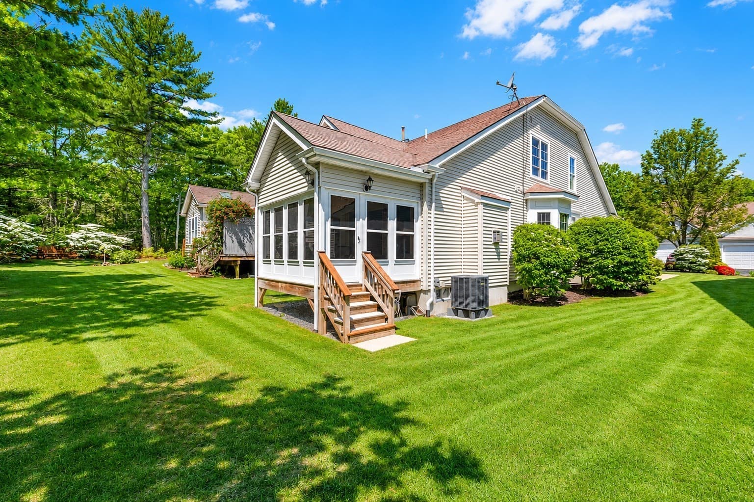 Single Family Residence at 9 Canoe Lndg, Plymouth MA 02360, photo 28 of 30
