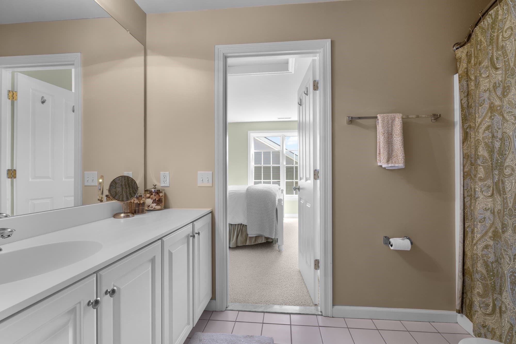 Single Family Residence at 9 Canoe Lndg, Plymouth MA 02360, photo 21 of 30