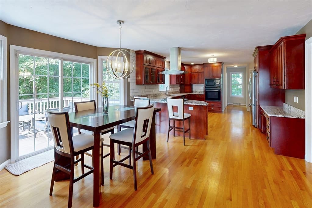 79 Summer St, Walpole MA 02071 photo 9